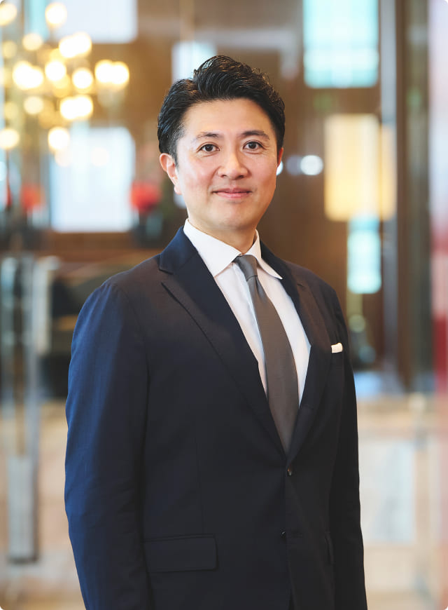 代表取締役 堤 寛夫の正面写真